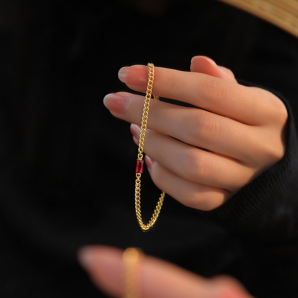 ELŻBIETA™ | Bracciale con Cristallo Rosso