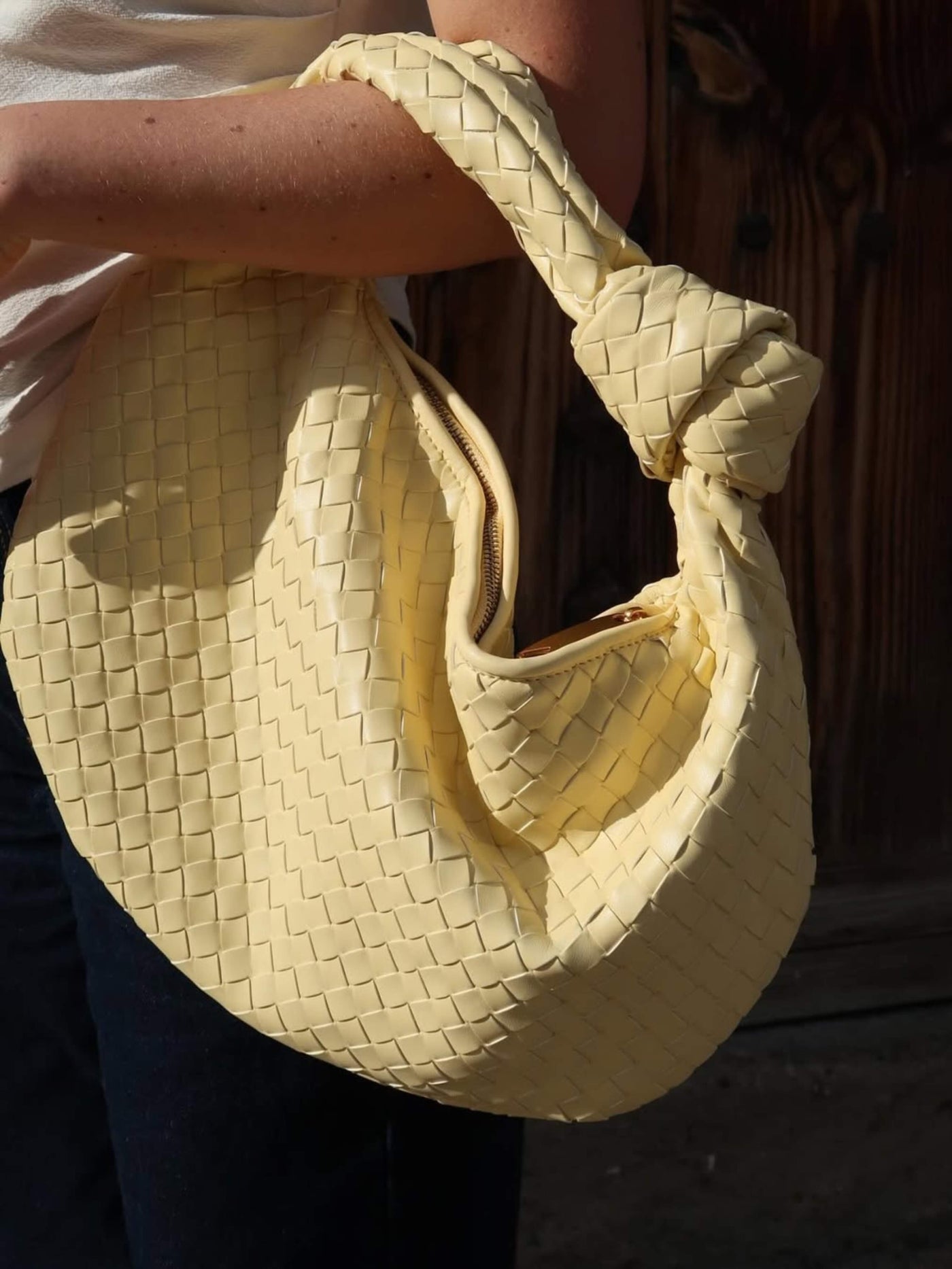 GISELLE™ | Borsa Intrecciata con Nodo Elegante