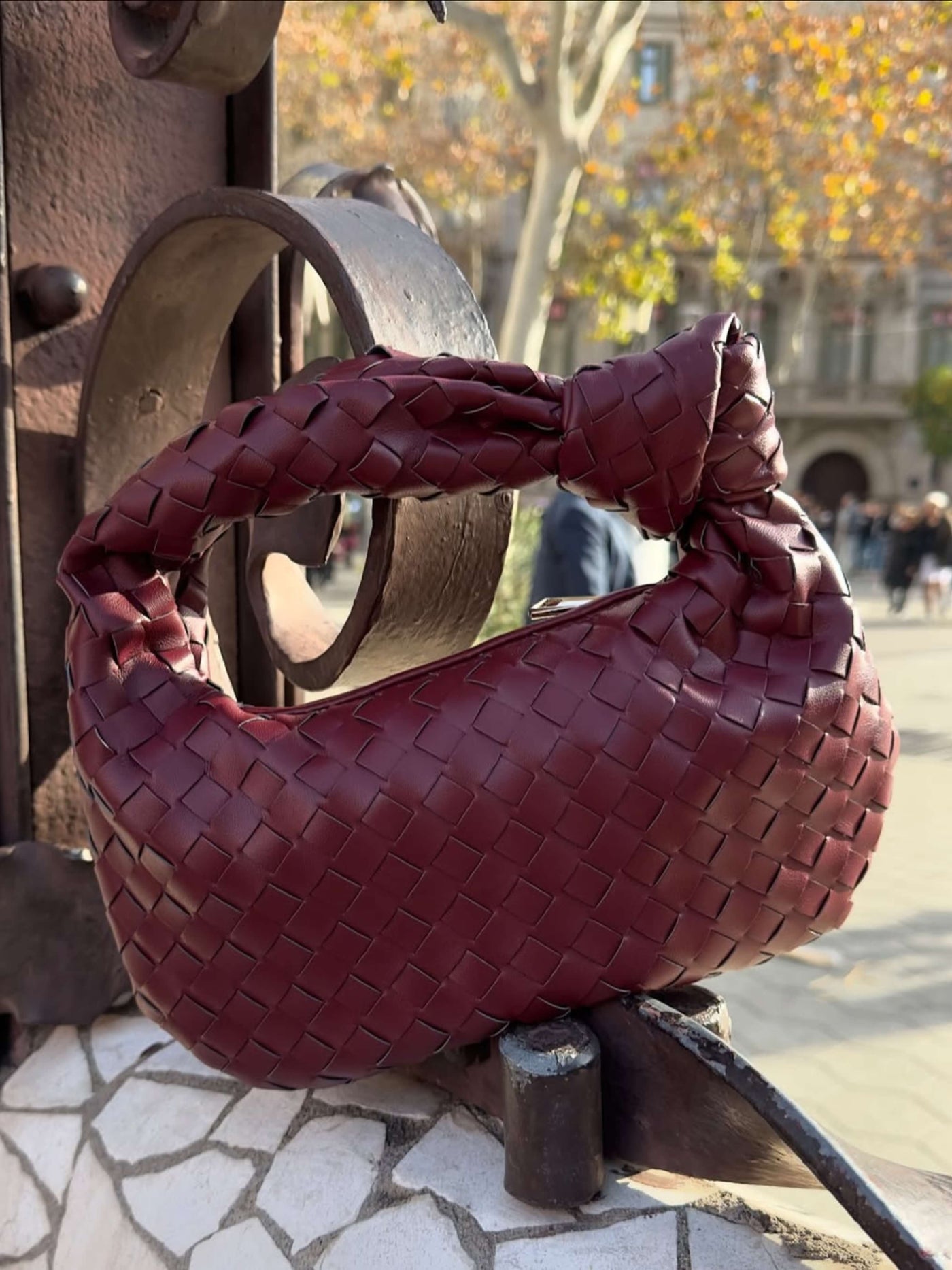 SIENNA™ | Borsa Intrecciata con Manico Elegante