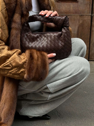 SIENNA™ | Borsa Intrecciata con Manico Elegante