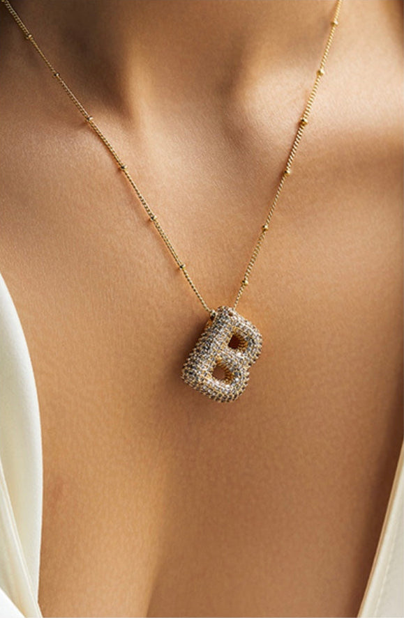 SAVANNAH™ | Collana con Lettera a Bolla in Zirconia