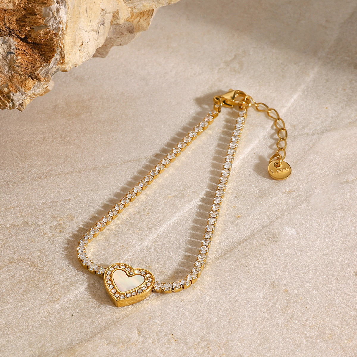 CAMERON™ | Bracciale con Charm a Cuore e Zirconia
