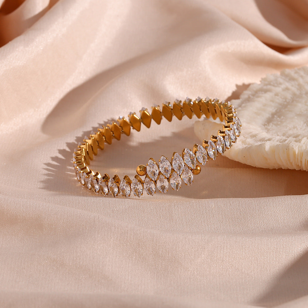 MAGDALENA™ | Bracciale con Zirconia Taglio Marquise