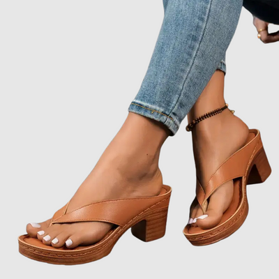 LIVIA™ | Sandali Ergonomici Eleganti