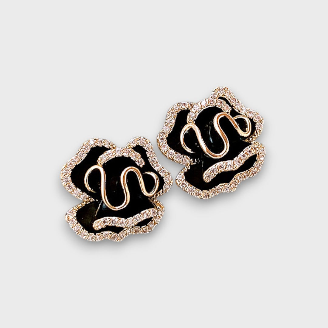 AMELIANE™ | Orecchini Floreali Nero e Oro